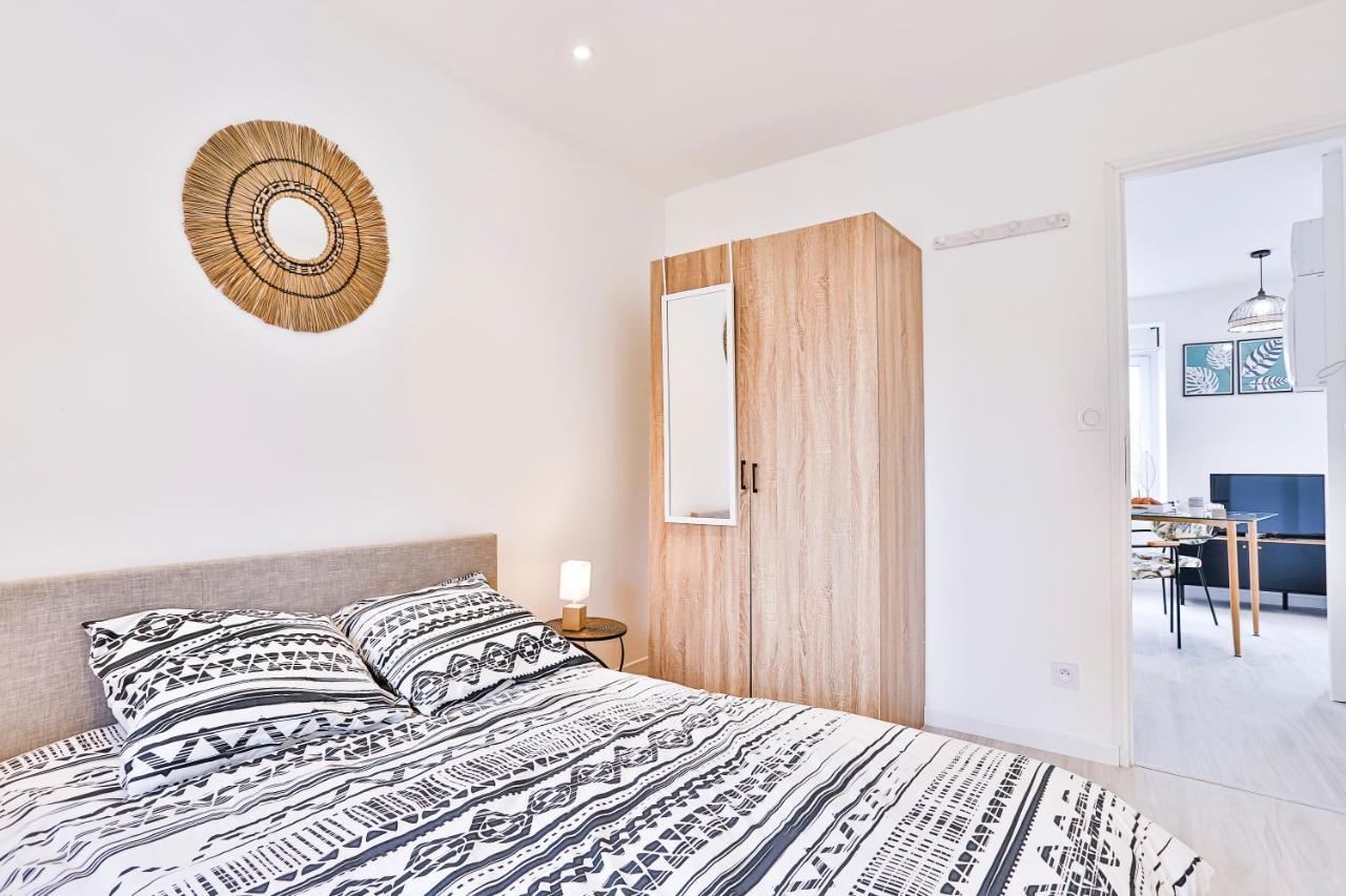 Little Jungle - T2 Avec Parking Apartman Vierzon Kültér fotó