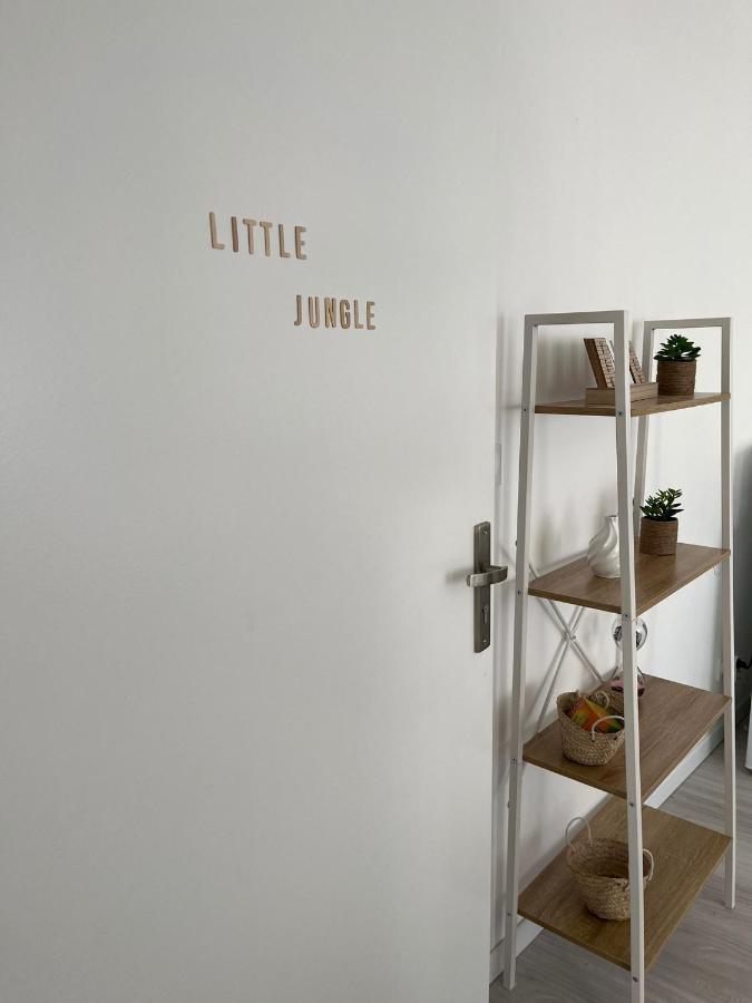 Little Jungle - T2 Avec Parking Apartman Vierzon Kültér fotó