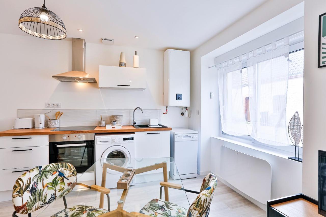 Little Jungle - T2 Avec Parking Apartman Vierzon Kültér fotó